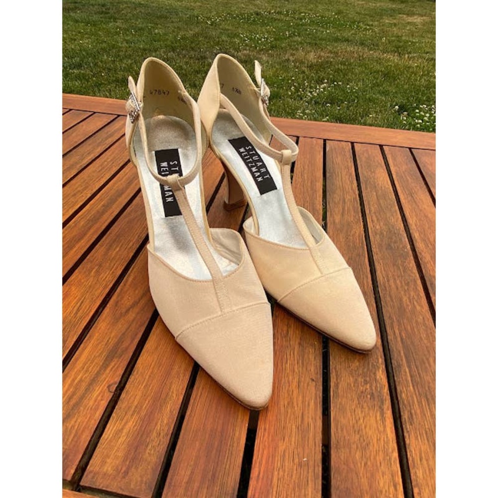 Stuart Weitzman Ivory Strap Heel, Size 6 1/2